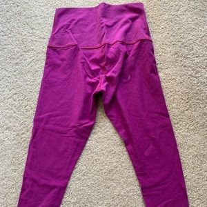 Lululemon Pink Capri leggings